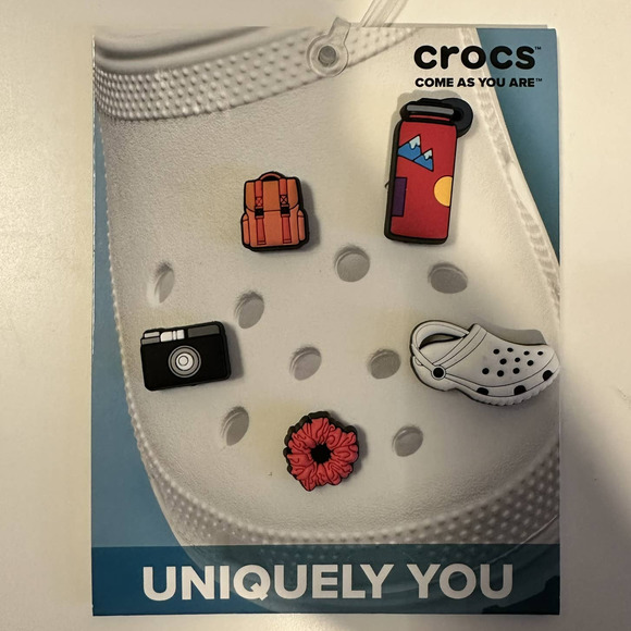 Crocs Uniquely You Women's Unisex Vacay Girls Jibbitz Shoe Charms, 5-Pack - Picture 5 of 6